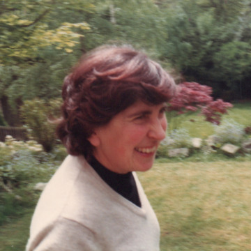 Photo of Dinah HARDCASTLE (BEATTIE)
