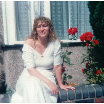 Photo of Julie ROSS