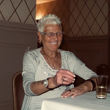 Notice Gallery for Lena CELINO