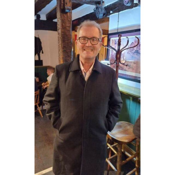 Notice Gallery for Peter James SUMMERS