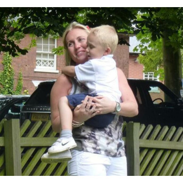 Photo of Louise HINCHLIFFE