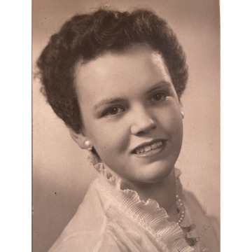 Photo of Valerie Ann WALLER