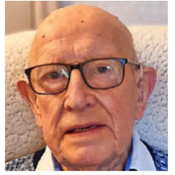 Photo of James HOLDEN