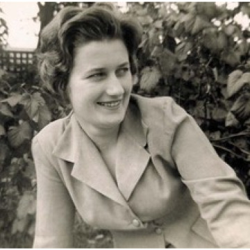 Photo of Audrey Mary TOMLINSON