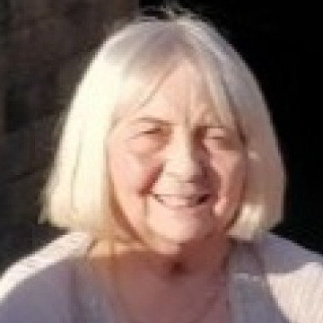 Notice Gallery for Lynda HOOD