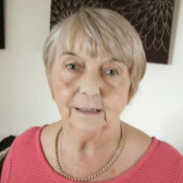 Notice Gallery for Lynda HOOD