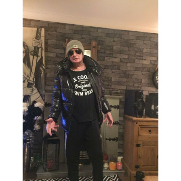 Photo of Tiny DEAVY