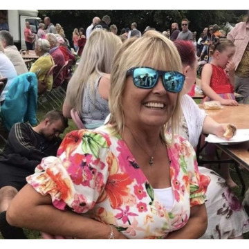 Photo of Susan HARVEY