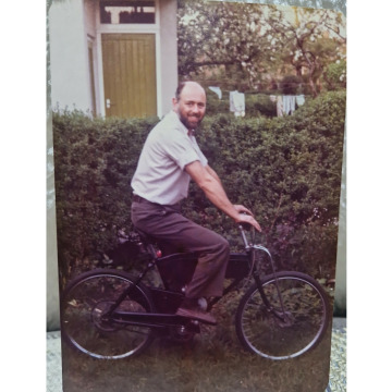 Notice Gallery for John Roger Russell SHIRLEY-ELGOOD