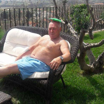 Notice Gallery for Dennis Peter RAVENHILL