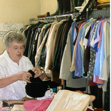 Notice Gallery for Annie Fyfe CARRUTHERS