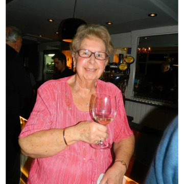 Notice Gallery for Betty Helen KIRK