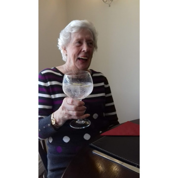 Photo for notice Hazel HORTON