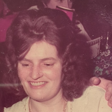 Photo of Linda JOHNSON