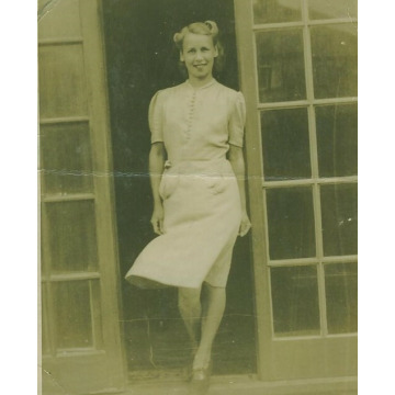 Photo of Norah HUTT
