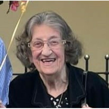 Photo of Pamela DAVIES
