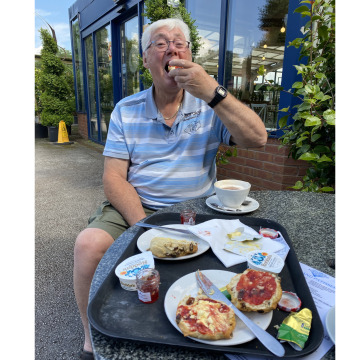 Notice Gallery for Charles Graham HOLLINSHEAD