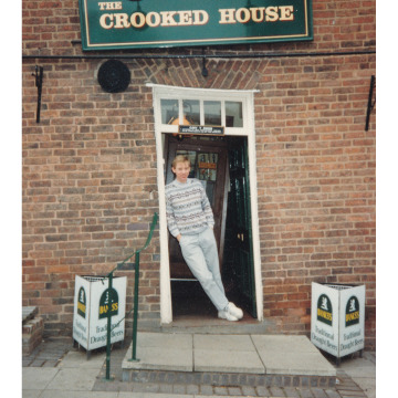 Notice Gallery for Ian Roger YATES