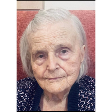 Photo of Jennifer ELSTON