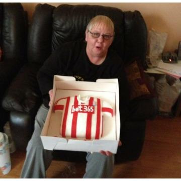 Photo of Lynn HEMMINGS