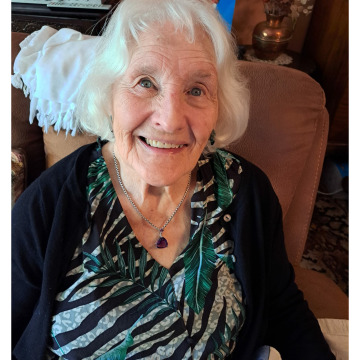 Notice Gallery for Dorothy Harbottle Hogarth GILBERT