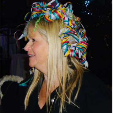 Photo of Debbie HOULTON