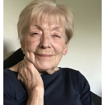 Photo of Beryl DUCKWORTH