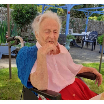 Photo of June Amy HOPPER