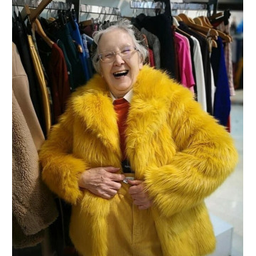 Photo of Betty HAYES