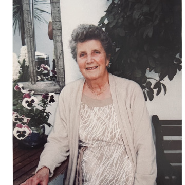 Photo of Barbara COLLIER
