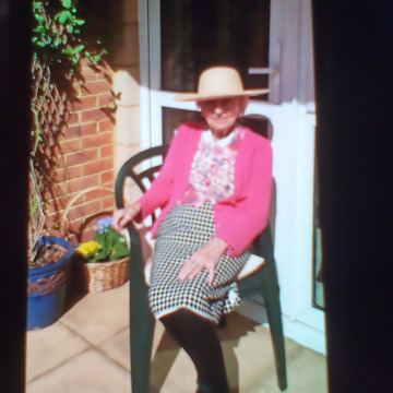 Notice Gallery for Dorothy GRESLEY-GREY