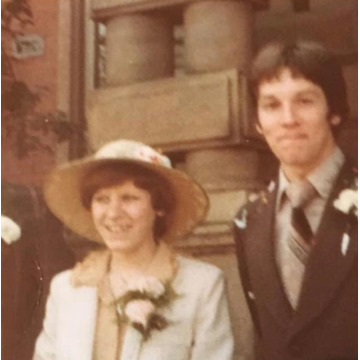 Notice Gallery for Lorraine JONES