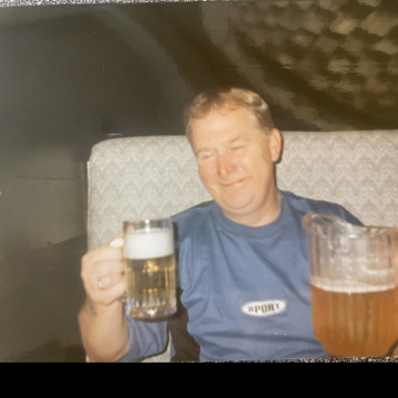 Notice Gallery for Christopher OLIVER