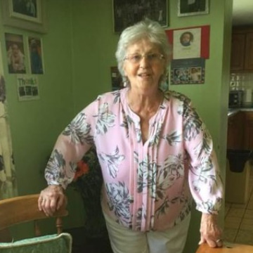 Photo of Queenie WHITFIELD