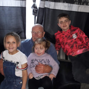 Notice Gallery for Walter  (Wally) HUNTER