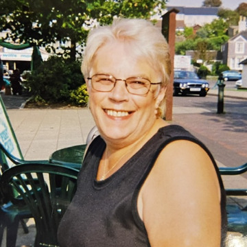 Photo of Linda WHEATLEY