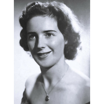 Photo of Sheila Mary CHAPMAN