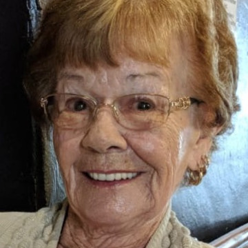 Photo of Dilys Marina OWEN