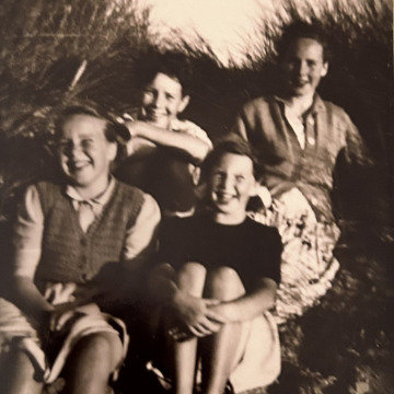 Notice Gallery for Lawrence SULLIVAN