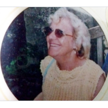 Photo of Mavis DEELEY