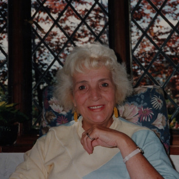 Photo of Maureen May WILLIAMS