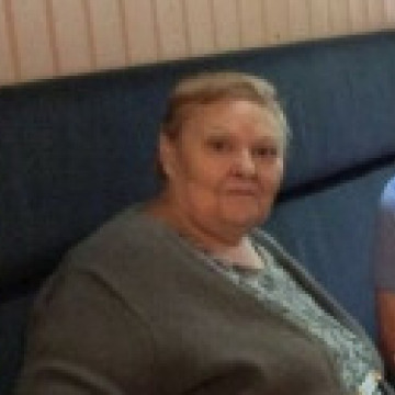 Photo of Linda Elizabeth WHITE