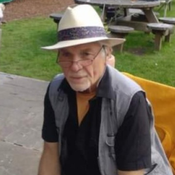 Photo of Frank SEARCH