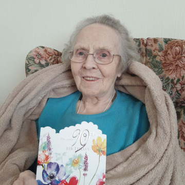 Photo of Elizabeth Daisy HANDY