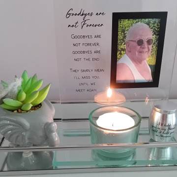 Notice Gallery for Ivan Francis ELKINGTON
