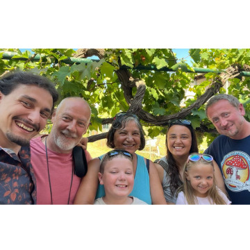 Notice Gallery for Mark Laurence SIMMONDS