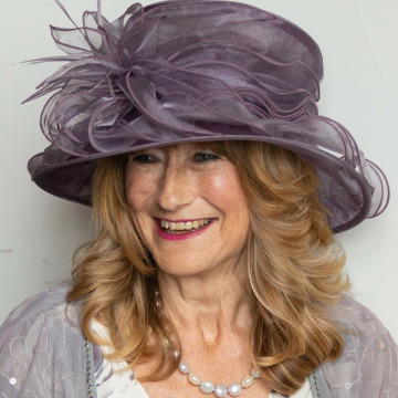 Photo of Lynn WALTON