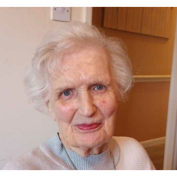 Photo of Gladys Doreen JONES