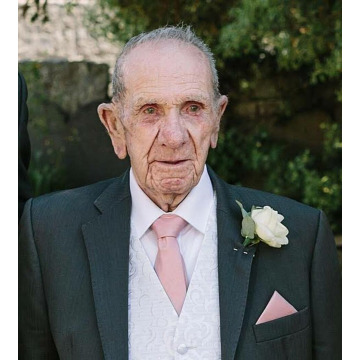 Photo of Robert Leslie MILLER