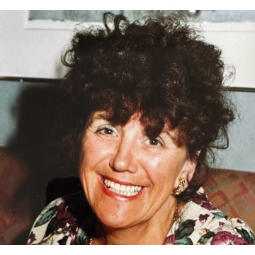 Notice Gallery for Marjorie ELLIOTT
